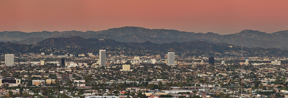 Miracle_Mile_to_San_Gabriel_Mountains_w296.jpg
